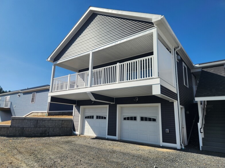 Building Photo - 69 Ivan Dr