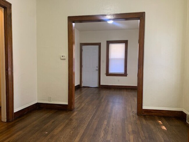 Building Photo - 1217 N Adams