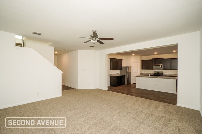 Building Photo - 3027 Jackson Smt