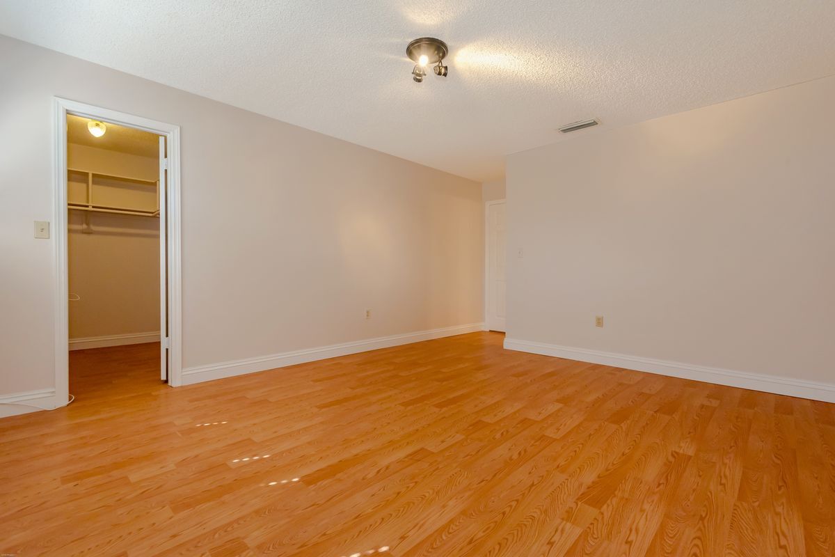 Building Photo - 9025 SW 112th Ct