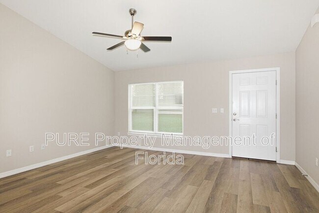 Building Photo - 8 Locust Loop Dr