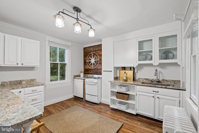 Building Photo - 1021 Greenspring Vly Rd