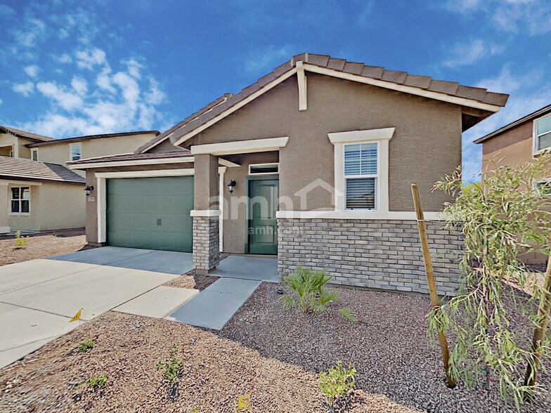 Primary Photo - 12514 N 60th Ave