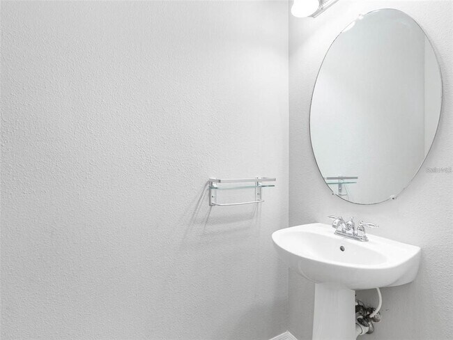 Building Photo - 12820 Belvedere Song Way