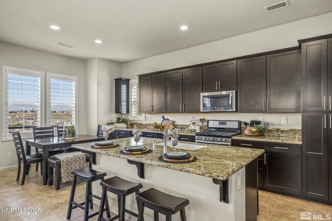 Building Photo - 1810 Heavenly View Trail