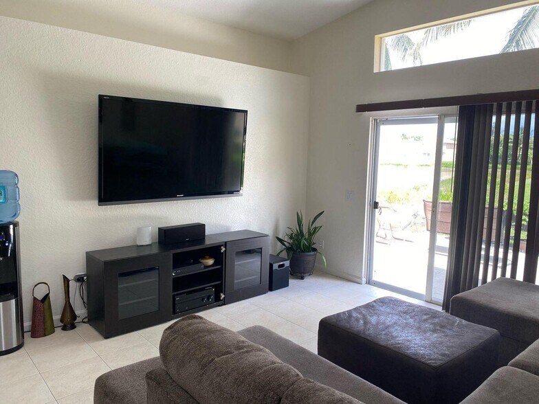 Building Photo - 5308 Moon Shadow Ln