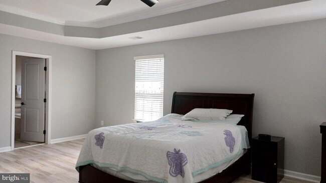 Building Photo - 25501 Emerson Oaks Dr