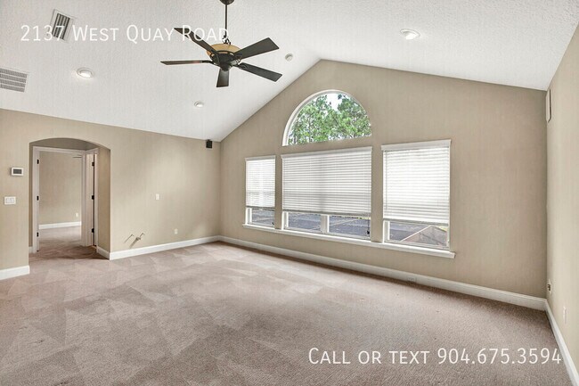 Building Photo - 2137 W Quay Rd