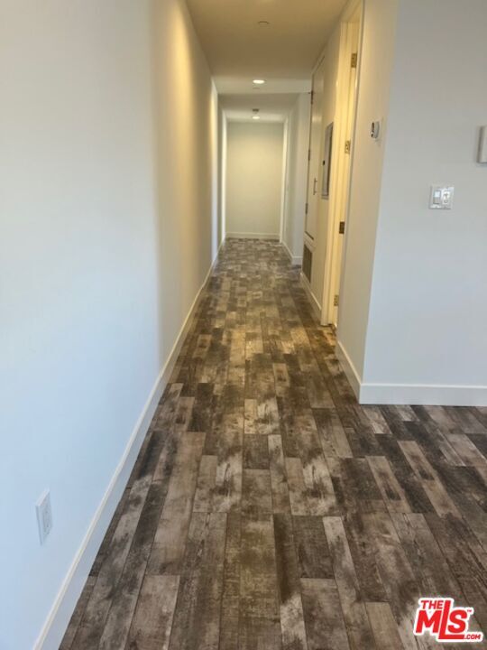 Building Photo - 1445 S Fairfax Ave