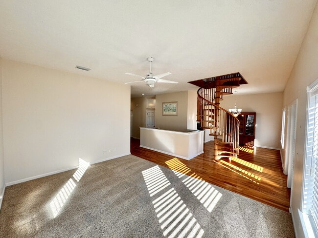 Building Photo - Bid-a-Wee Beach Gulf View -Long Term Rental!