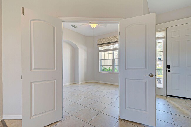 Building Photo - Plantation Golf & Country Club