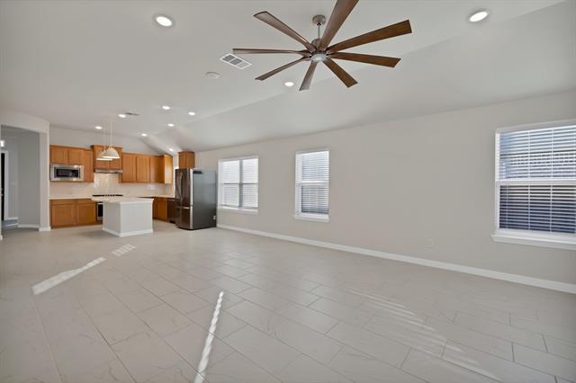 Building Photo - 1717 Prosperity Dr
