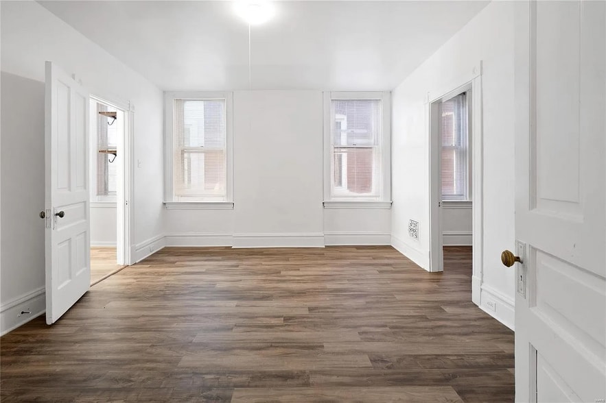 Building Photo - 3452 Alberta St