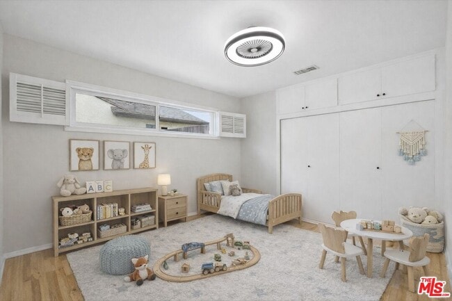 Building Photo - 8348 Reading Ave