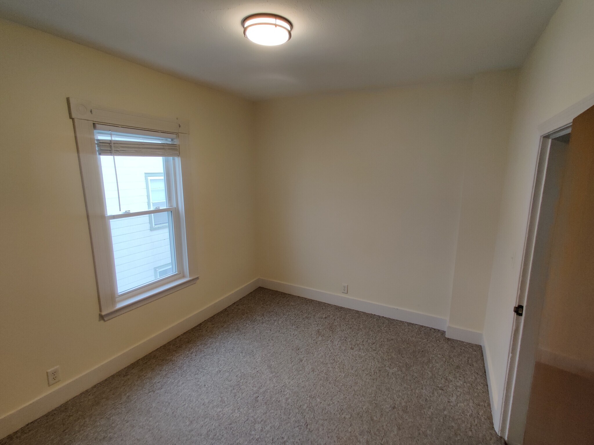Bedroom 3 - 578 Dubuque St