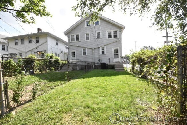 Building Photo - 2659-2661 Deming Avenue