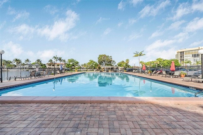 Building Photo - 501 Three Islands Boulevard