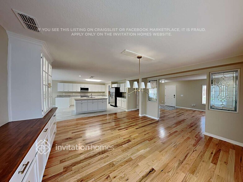 Building Photo - 13845 Carolina Laurel Dr