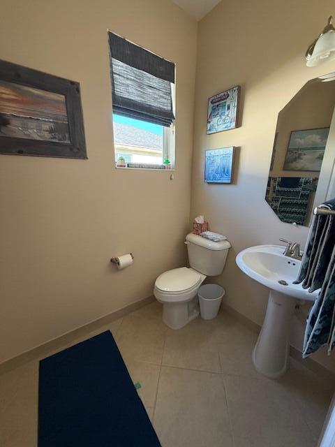 Building Photo - 12091 SW Bennington Cir