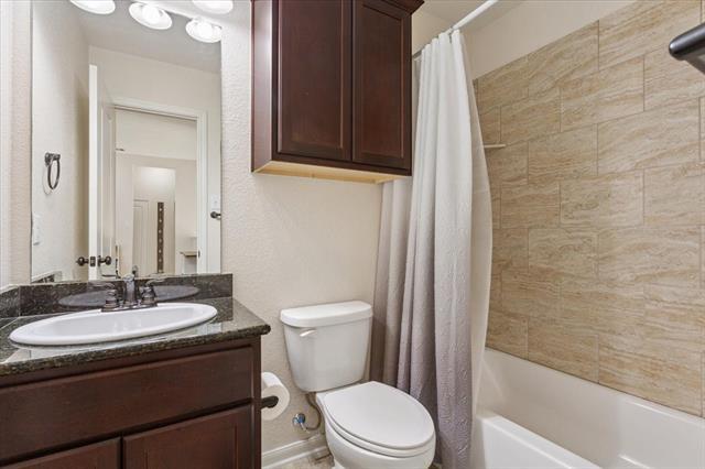 Building Photo - 10856 Burnham Dr
