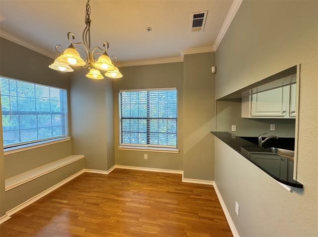 Building Photo - 6000 Auburndale Ave
