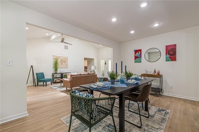 Building Photo - 4523 Runnemede Rd NW