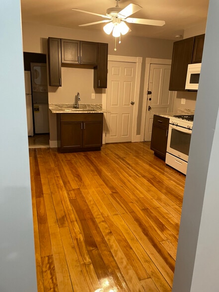 Building Photo - 91 Southgate St