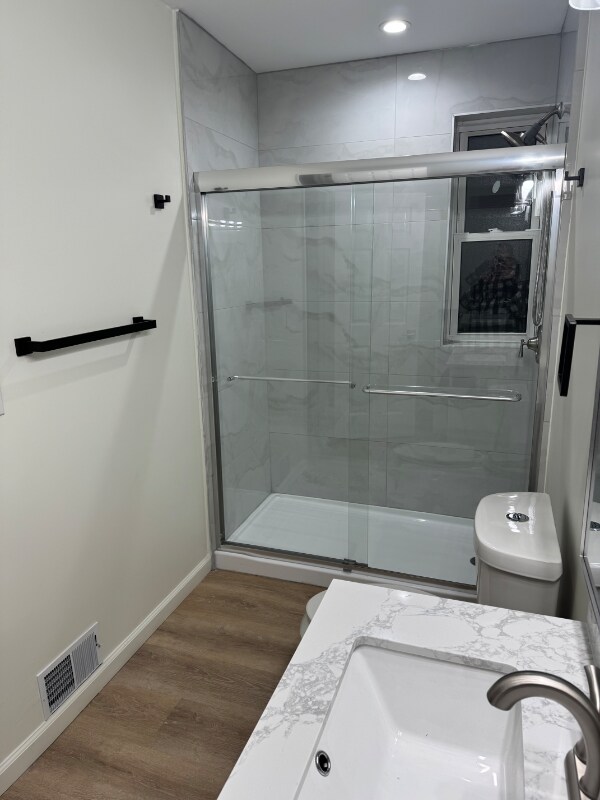 Building Photo - 34 Cross St