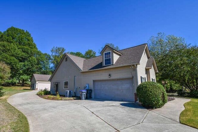 Building Photo - 886 Jefferson Walk Cir