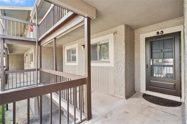 Building Photo - 6336 Newtown Cir