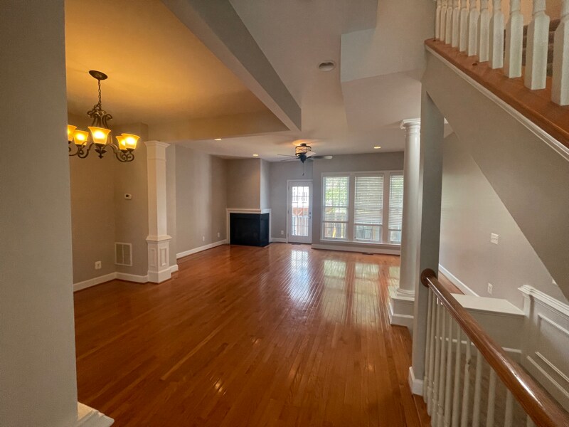 Building Photo - 2203 Greywing St