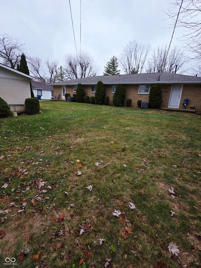 Building Photo - 10701 Broadway St