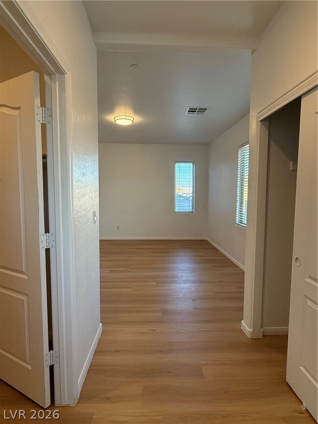 Building Photo - 690 Calamus Palm Pl