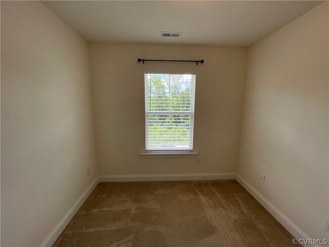 Building Photo - 17237 Gossamer Dr