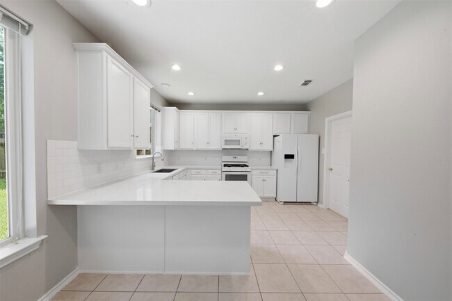 Building Photo - 43 N Abram Cir