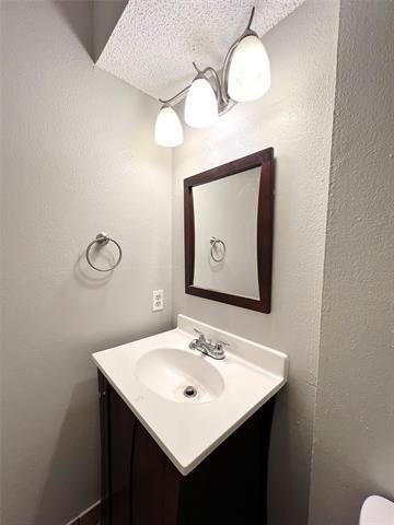 Building Photo - 4460 Junction Dr