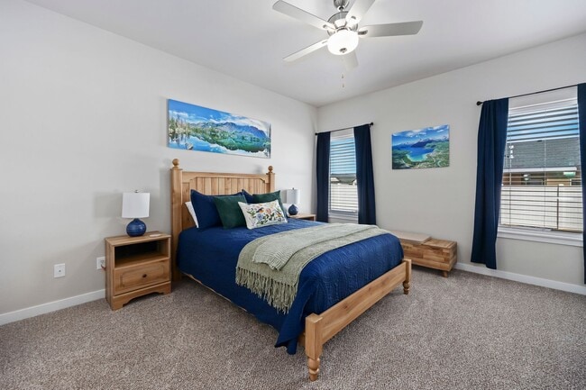 Building Photo - 1138 Crestview Dr