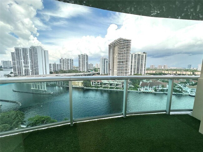 Building Photo - 19390 Collins Ave