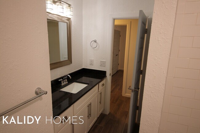 Building Photo - 1891 Lytal Ln