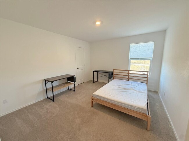 Building Photo - 224 Canley Lp