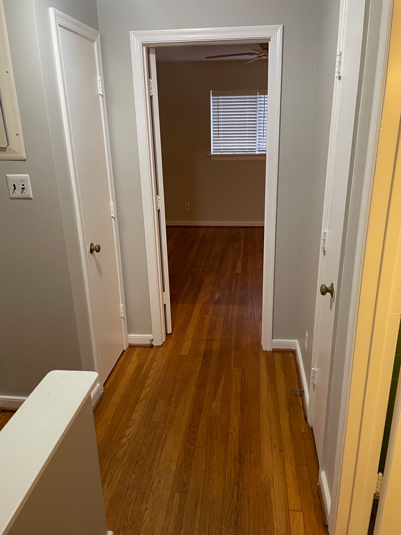 2nd Floor Hall - 509 N Hamilton St