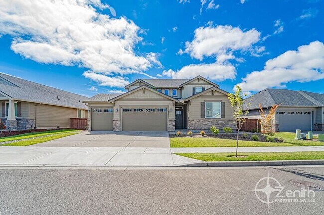 Building Photo - 4837 S 16th Dr