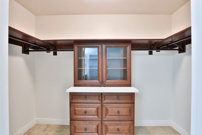 Building Photo - Spacious 3-Bedroom Scripps Ranch Home