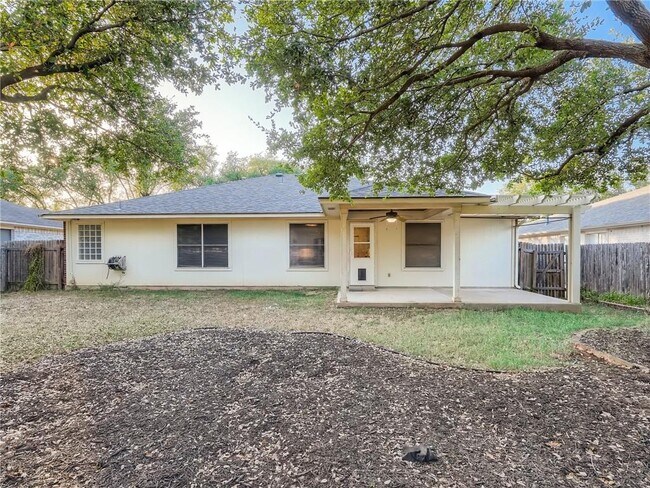 Building Photo - 17513 Port Hood Dr