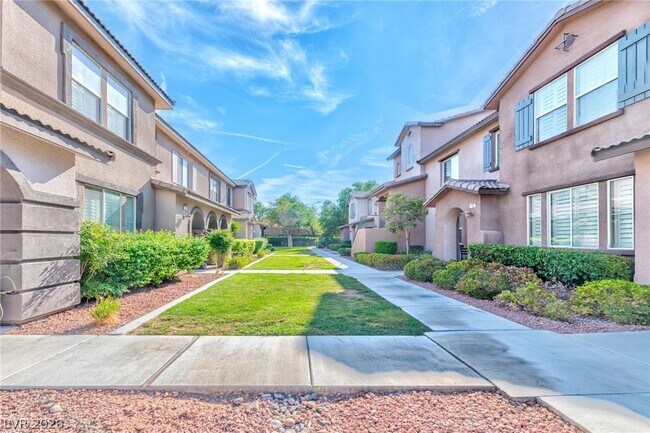 Building Photo - 11478 Ogden Mills Dr