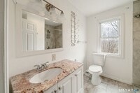 Building Photo - 141 Irving Ave