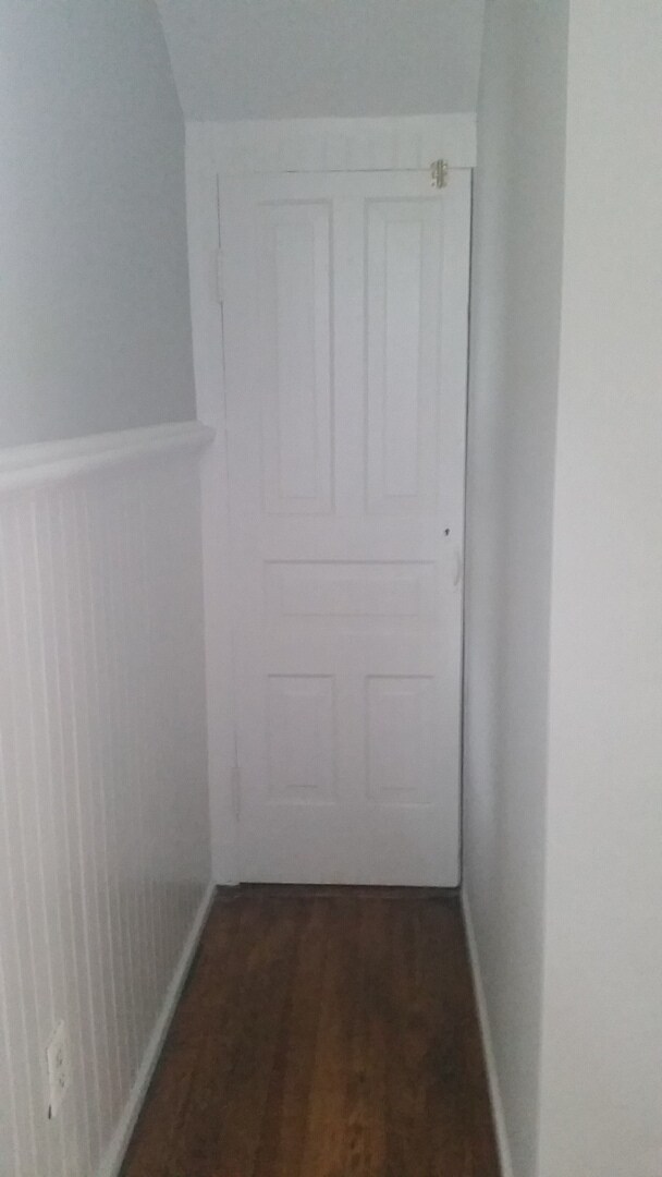 Building Photo - Awesome 1+ Bedroom apartment in Duplex