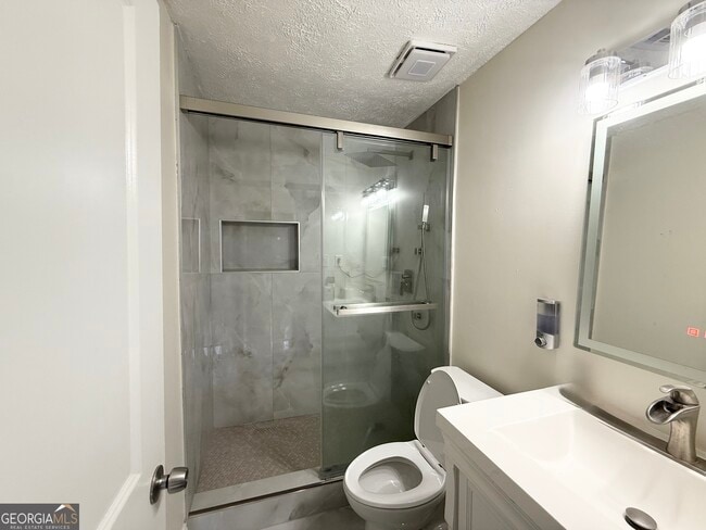Building Photo - 6612 Branch Dr