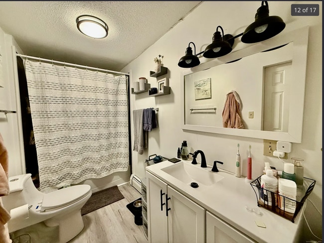 Building Photo - 141 E High St