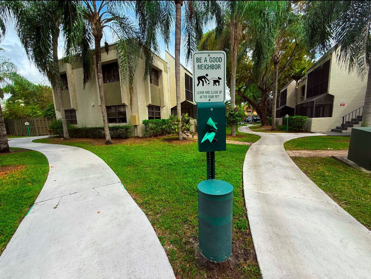 Building Photo - 7917 SW 104th St